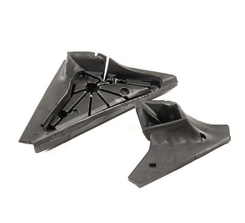 Mirror gasket outlet